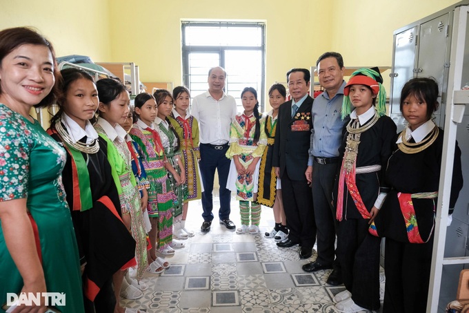 New dormitory opened for Ha Giang boarding school - 3