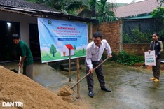 New house construction started for disadvantaged Binh Dinh family